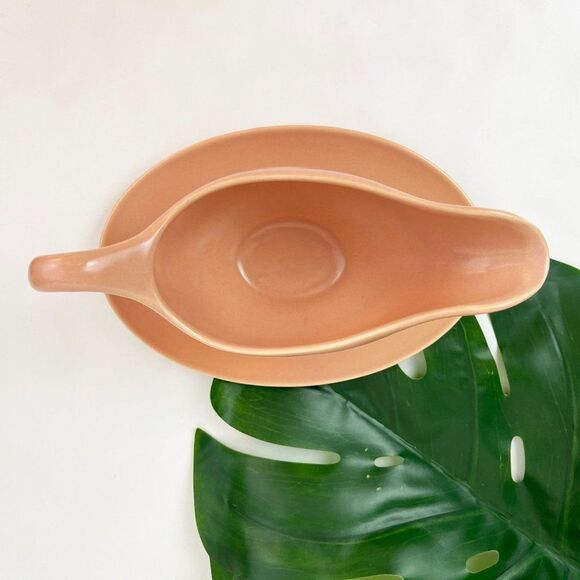 Franciscan Ware Vintage MCM Mid Century Modern Gravy Boat in Dusty Rose Blush - Picture 3 of 6